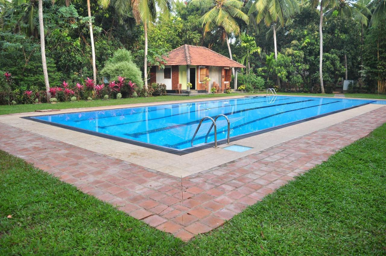 Soba Lanka Holiday Resort Melsiripura Exterior photo