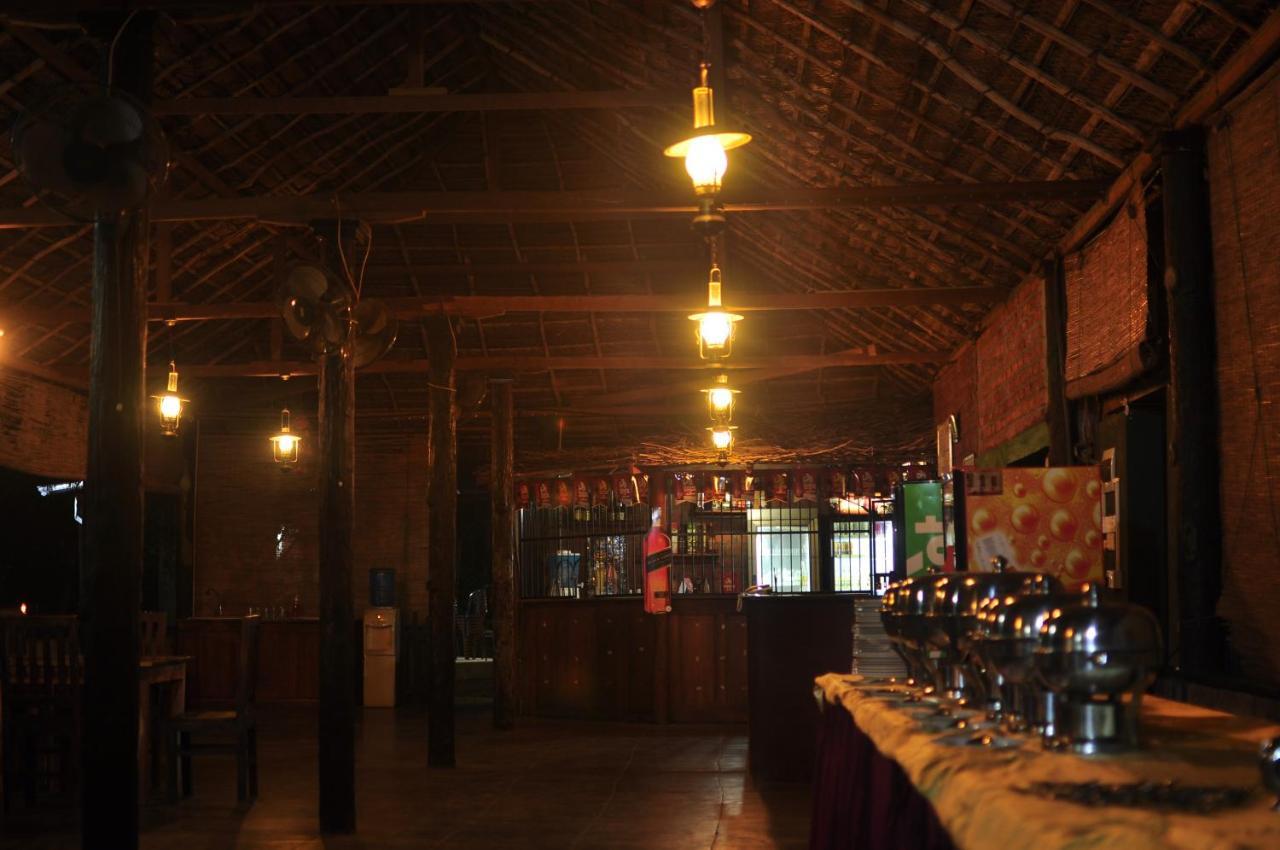 Soba Lanka Holiday Resort Melsiripura Exterior photo